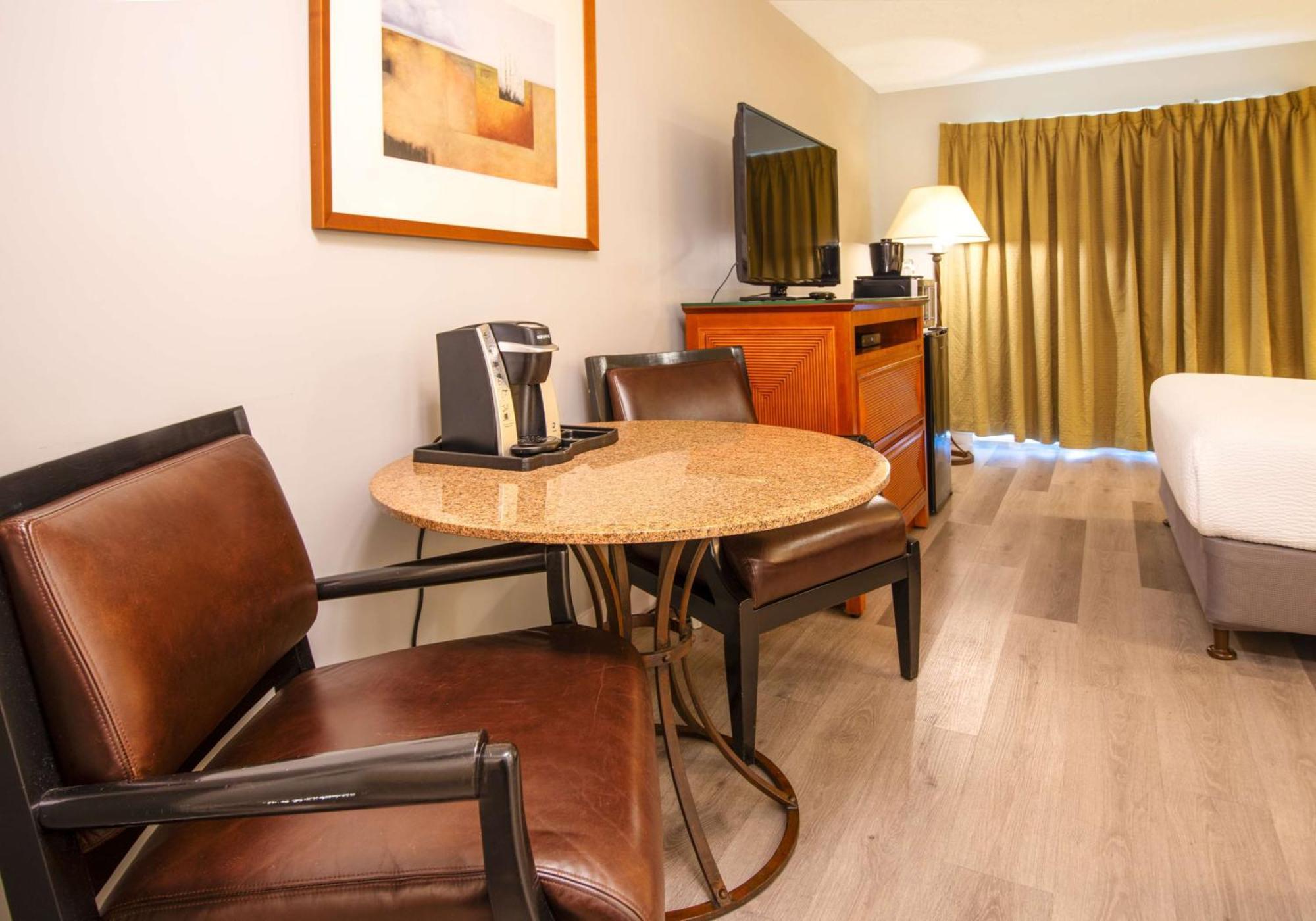Coast Parksville Hotel Exterior foto
